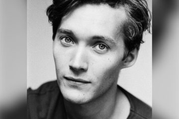 Toby Regbo - Wikipedia