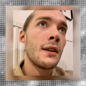 Toby Regbo: Reign Quiz. Toby Regbo - Diretta Instagram (19 ottobre 2020)