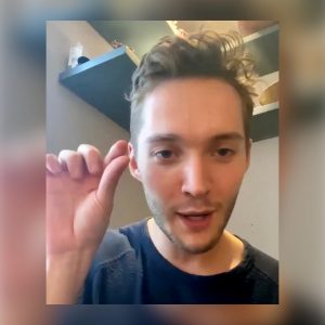 Toby Regbo: grazie!
Toby Regbo
Felice Anniversario
09//09/2021